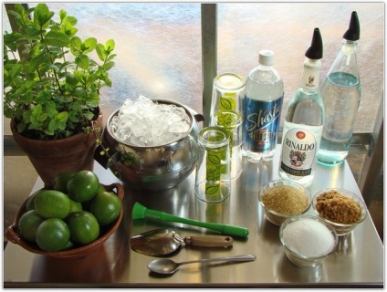 Cele mai bune cocktail-uri pentru pirati vacanță cu rom, sucuri, vodca si mirodenii, zatusim! (De vacanță) Cele mai bune cocktail-uri pentru pirati vacanță cu rom, sucuri, vodca si mirodenii, zatusim!