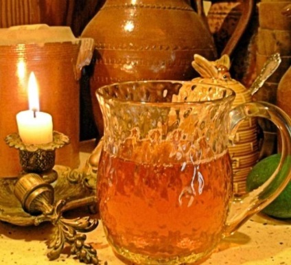 Cele mai bune cocktail-uri pentru pirati vacanță cu rom, sucuri, vodca si mirodenii, zatusim! (Un cocktail de rom și mentă) Cele mai bune cocktail-uri pentru pirati vacanță cu rom, sucuri, vodca si mirodenii, zatusim!