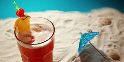 Cele mai bune cocktail-uri pentru pirati vacanță cu rom, sucuri, vodca si mirodenii, zatusim! (Cocktail cu rom în condiții de acasă rețete) Cele mai bune cocktail-uri pentru pirati vacanță cu rom, sucuri, vodca si mirodenii, zatusim!