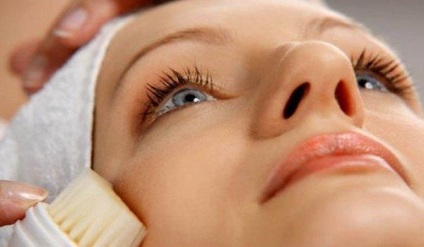Peelingul mecanice faciale ce este, indicații, contraindicații (cosmetologie chirurgie plastica) Peelingul mecanice faciale ce este, indicații, contraindicații