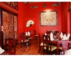 Atenție! Conferință într-un restaurant chinezesc (chinezesc) Atenție! Conferință într-un restaurant chinezesc