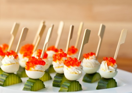 salate (Dovedit ceapa verde canapé) salate dovedite