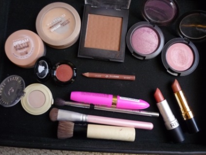 Pudra Maybelline agent de matuire superstay facial 24 n, affinitone impermeabil, maestru sculpta (mijloace) Pudra Maybelline agent de matuire superstay facial 24 n, affinitone impermeabil, maestru sculpta