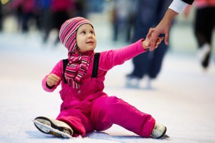 (Copii antrenor de patinaj figura) pentru copii și patine, atunci când, cum și de ce Copii și patine, atunci când, cum și de ce