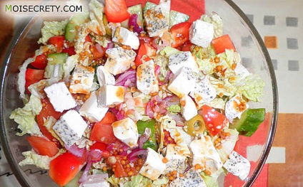 salata greceasca (salata verde) salată grecească