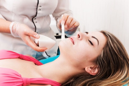 Peelingul salicylic pentru față la domiciliu și salon de comentarii (peeling) Peelingul salicylic pentru față la domiciliu și salon de comentarii