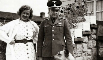 Cea mai rea fată din istorie, fapte interesante (istorie) Cea mai rea fată din istorie, fapte interesante