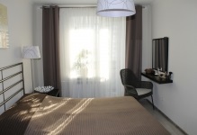 Dormitorul este simplu și de bun gust imagine de interior si design, pat mic ușor, elegant renovare (foto) Dormitorul este simplu și de bun gust imagine de interior si design, pat mic ușor, elegant renovare
