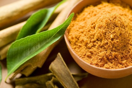 curry uscat (cel mai bun mod de a aplica) curry uscat