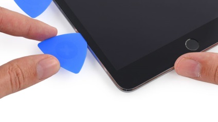 Înlocuirea bateriei 3 pe iPad mini (iPad mini 3) Înlocuirea bateriei de pe iPad mini 3