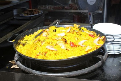 Care este paella din Costa Blanca în limba rusă