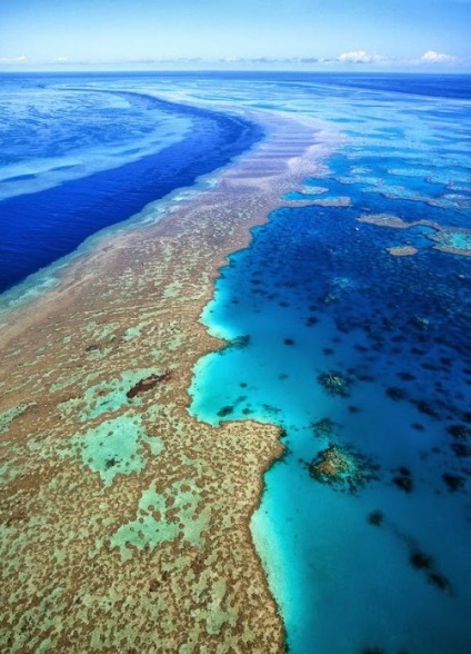 10 peisaje oceanice unice (34 poze) (Great Blue Hole) Găzduiește 10 peisaje oceanice (34 poze)