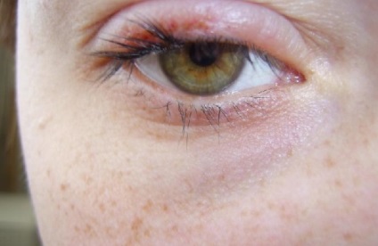 14 extensii Horror genelor care te vor face face o alegere în favoarea naturalețea (gene) 14 extensii Horror genelor care te vor face face o alegere în favoarea naturalețe