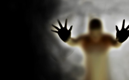 15 acțiuni care nu se poate face cu o oglindă (oglindă) 15 acțiuni care nu se poate face cu o oglindă