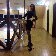 Anna Sinitsa (acasă 2) Anna Sinitsa