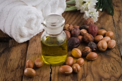 Ulei de argan pentru păr (par) Ulei de argan pentru păr