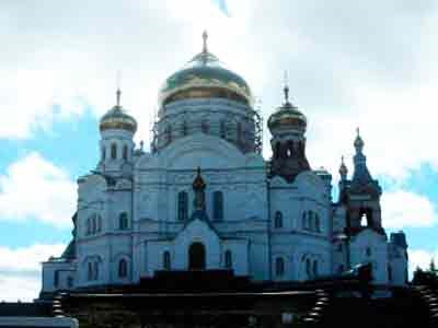 Mănăstirea Belogorsk (repaus în Balaklava) mănăstirea Belogorsk