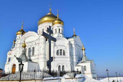 Mănăstirea Belogorsk, World Travel Online (Belogorsk) Mănăstirea Belogorsk, World Travel Online