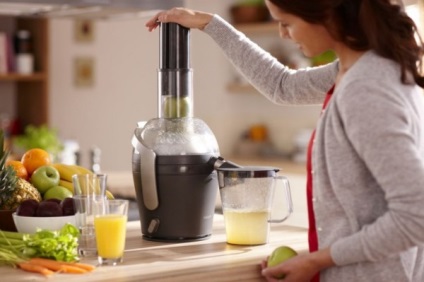 Centrifugal Juicer ce este și cum să-l (centrifuge) utilizați Centrifugal Juicer ce este și cum să-l folosească