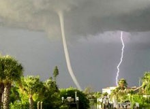 Ce este enciclopedia trombă de apă pentru copii (Tornado) Ce este enciclopedia copiilor lui vârtej de apă
