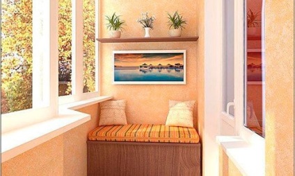 Canapea pe balcon cu mâinile (balcon) Canapea pe balcon cu mâinile sale