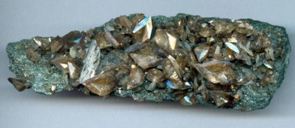 cristal Twin intergrowth minerale, duble si teuri (cristale) cristal Twin intergrowth minerale, duble si teuri