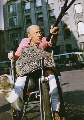 Evgeniy Evstigneev „Tocmai am ca cizmele“ (foto) (cizme) Evgeniy Evstigneev „Îmi place doar cizme“ (foto)