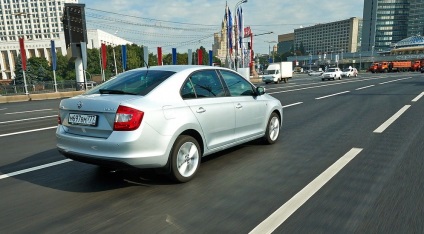Volkswagen Polo și Skoda Rapid (cea mai bună comparație sedan Skoda Rapid Volkswagen Polo) Volkswagen Polo și Skoda Rapid