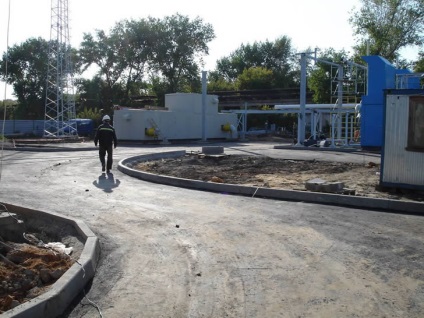 Fotografii din construcția unei stații de rapel compresor (BCS), PSU (construcții) Fotografii din construcția unei stații de rapel compresor (BCS) PSU