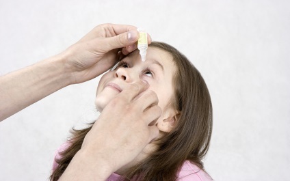 Descrierea eyedrops kromogeksal, contraindicații, aplicație (agent antialergic) Eyedrops kromogeksal descriere, contraindicații, aplicații