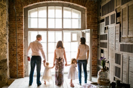 Love Story ca romantismul de birou a dat naștere la o familie puternică (privată) Love Story ca romantismul de birou a dat naștere unei familii puternice