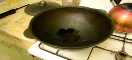 Cum se curata ceainic rugina de fier (curat) Cum se curata un cazan rugina din fontă