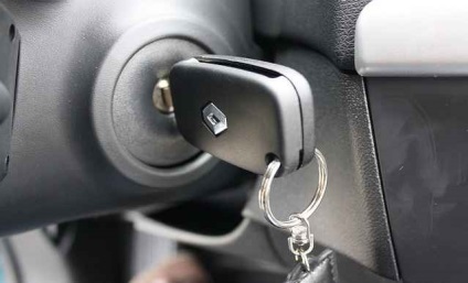 Cum se schimba bateria în fluența cheie reno (schimbare) Cum se schimba bateria în cheia Renault Fluence