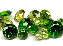 Demantoid Piatra (ochii sexului opus) Demantoid piatră