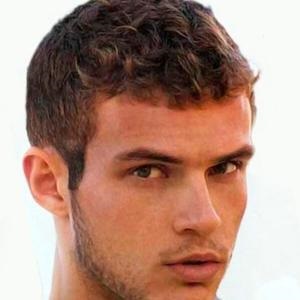 tunsoare bărbătesc clasic - 3 coafuri pentru diferite forme față (masculin) tunsoare bărbătesc clasic - 3 coafuri pentru diferite forme față