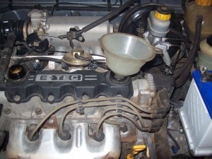 Atunci când se dorește să efectueze modificări de ulei în motor Chevrolet Lanos (înlocuire) Atunci când este necesar să se efectueze înlocuirea uleiului de motor Chevrolet Lanos