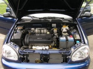 Atunci când se dorește să efectueze modificări de ulei în motor Chevrolet Lanos (opțional) Atunci când este necesar să se efectueze înlocuirea uleiului de motor Chevrolet Lanos