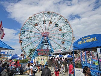 Conica Island din New York (insula) Conica Island din New York