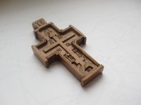 Lenjerie de corp din lemn Tic (gât eco Cross) Cruciulițe de lemn
