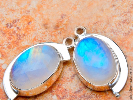 Moonstone în horoscoape ce proprietăți și pentru orice semne ale zodiacului potrivite (piatră prețioasă semn zodiacal fotografie dragat horoscop lunar) Moonstone în horoscoape ce proprietăți și pentru orice semne ale zodiacului adecvate