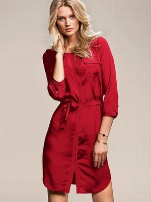 Tricouri pentru femei rochie de moda pe 2017 blugi fotografie și modele roșii (moda) Tricouri pentru femei rochie de moda pe 2017 blugi fotografie și modele roșu