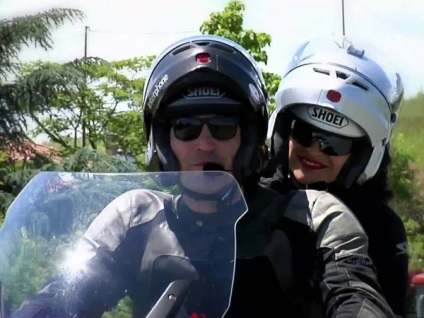 Motogarnitury pentru căști de protecție, principalele tipuri, o descriere a branduri populare sena și călăreț timpanică (călăreț) Motogarnitury pentru căști de protecție, principalele tipuri, o descriere a populare sena mărci și călăreț timpanică