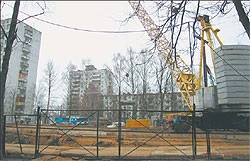 La Pioneer a construi o casa de 17 etaje (Pioneer) La Pioneer a construi o casa de 17 etaje