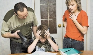 Trebuie să pedepsi copilul pentru clasele sărace, eu sunt o mama! (Psihologii recomanda) Trebuie să pedepsi copilul pentru clasele sărace, eu sunt o mama!