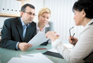 O mostră a cererii la societatea de asigurare (compania) O mostră a creanței la compania de asigurări