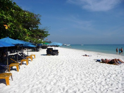 Samet Island (Samet) Insula Samet