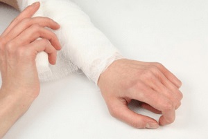 Sulfuric semne și simptome de otrăvire acidă, prim ajutor (sulfuric) Sulfurici semne și simptome de otrăvire de acid, prim ajutor