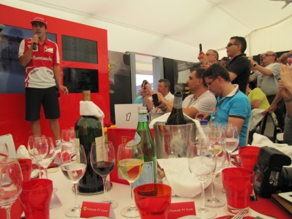 Club Paddock (lungime de brat) Club Paddock