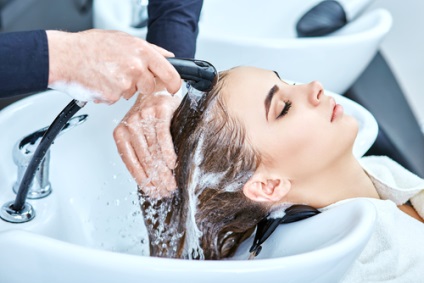 Barber spălat cum de a alege să nu overpay (coafor) Barber spălare modul de a alege să nu plăti prea mult