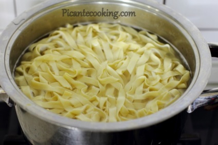 paste Bolognese (paste alla bolognese), picantecooking (clasic) paste Bolognese (paste alla bolognese), picantecooking
